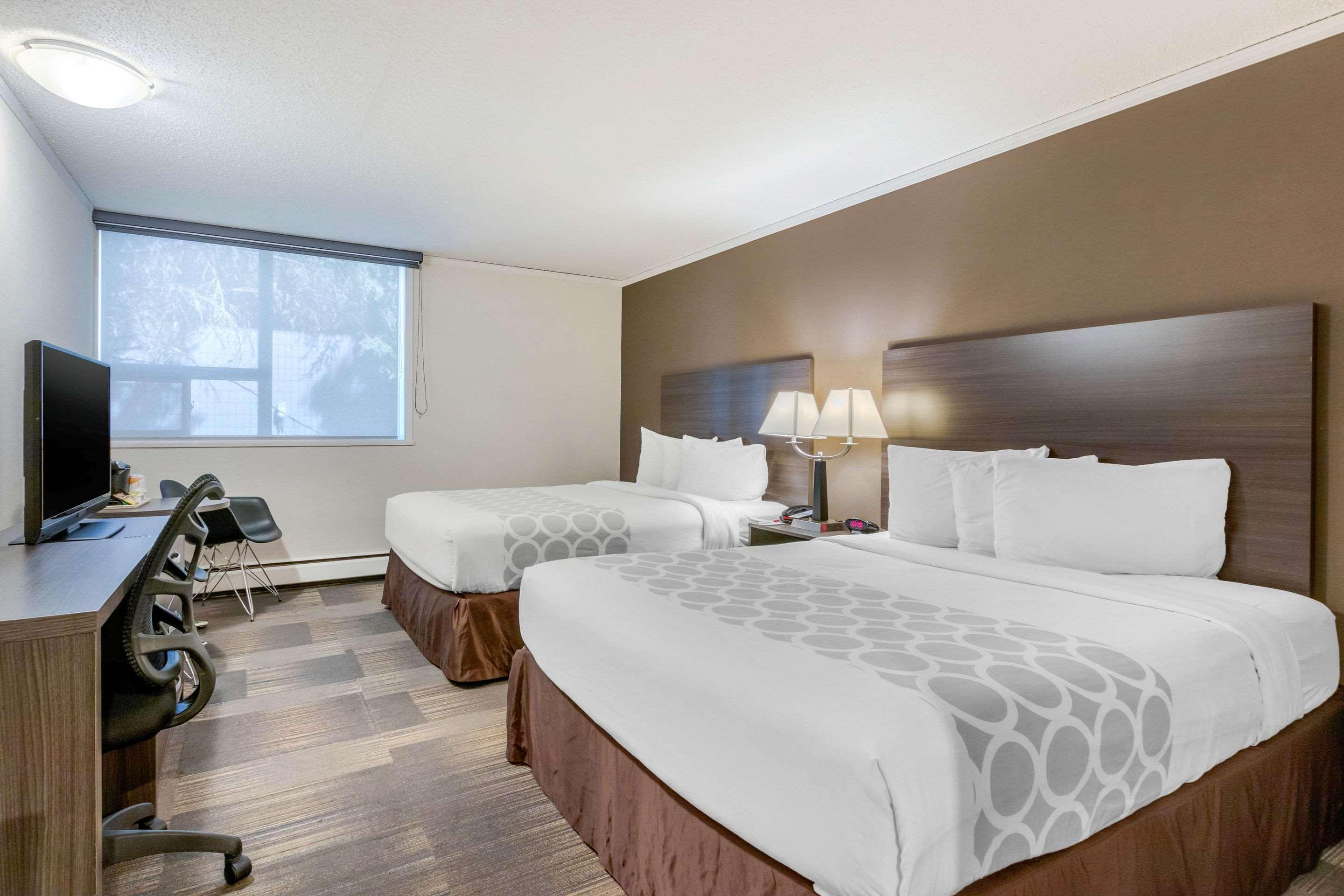 Super 8 By Wyndham Macleod Trail Calgary Hotel Ngoại thất bức ảnh